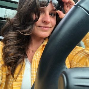 Meet your Posher, Nicole